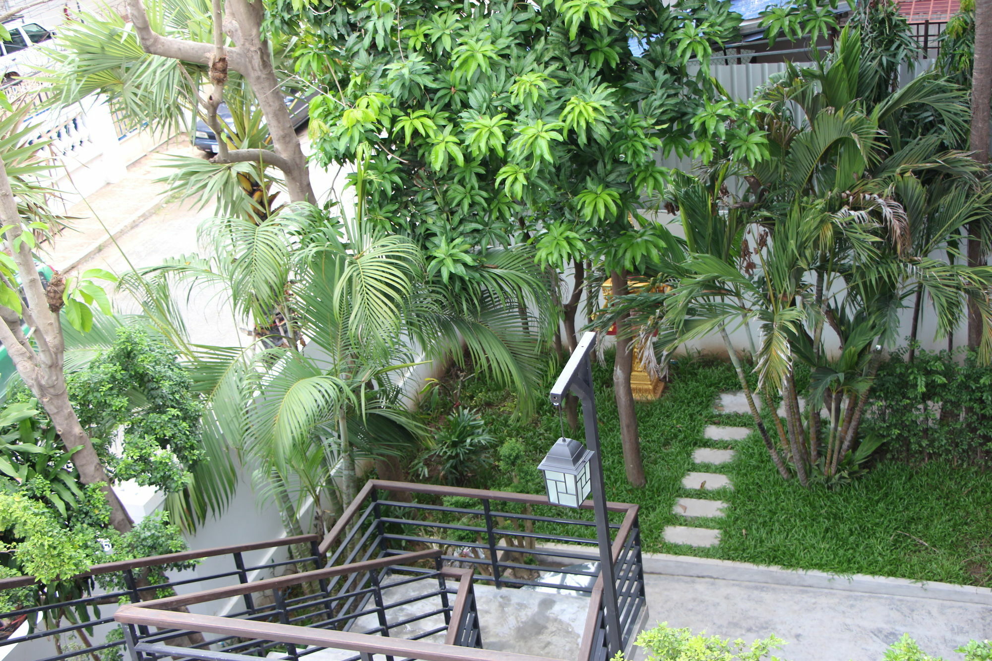 Palm Tree Boutique Hotel Phnom-Penh Buitenkant foto