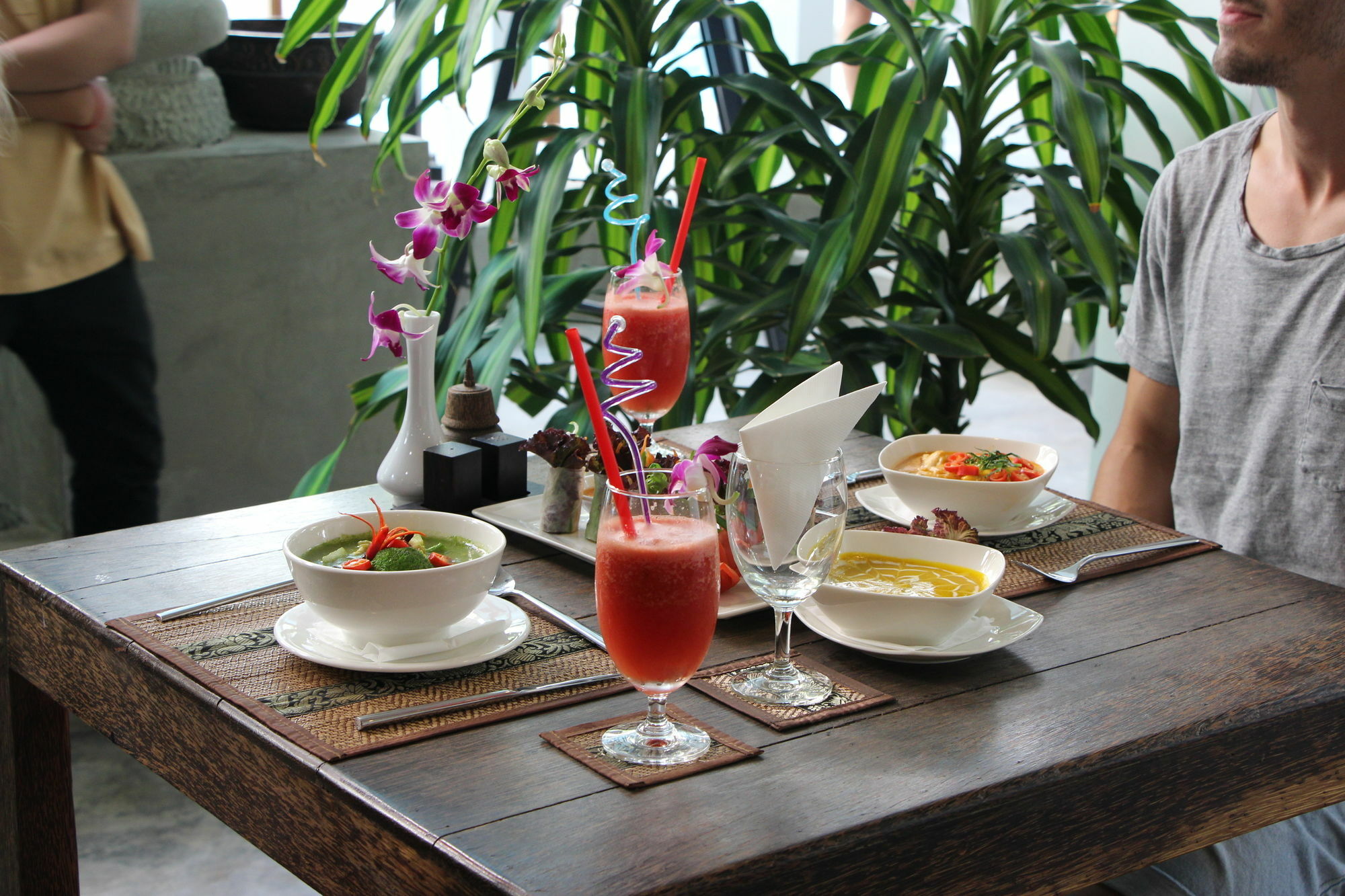 Palm Tree Boutique Hotel Phnom-Penh Buitenkant foto
